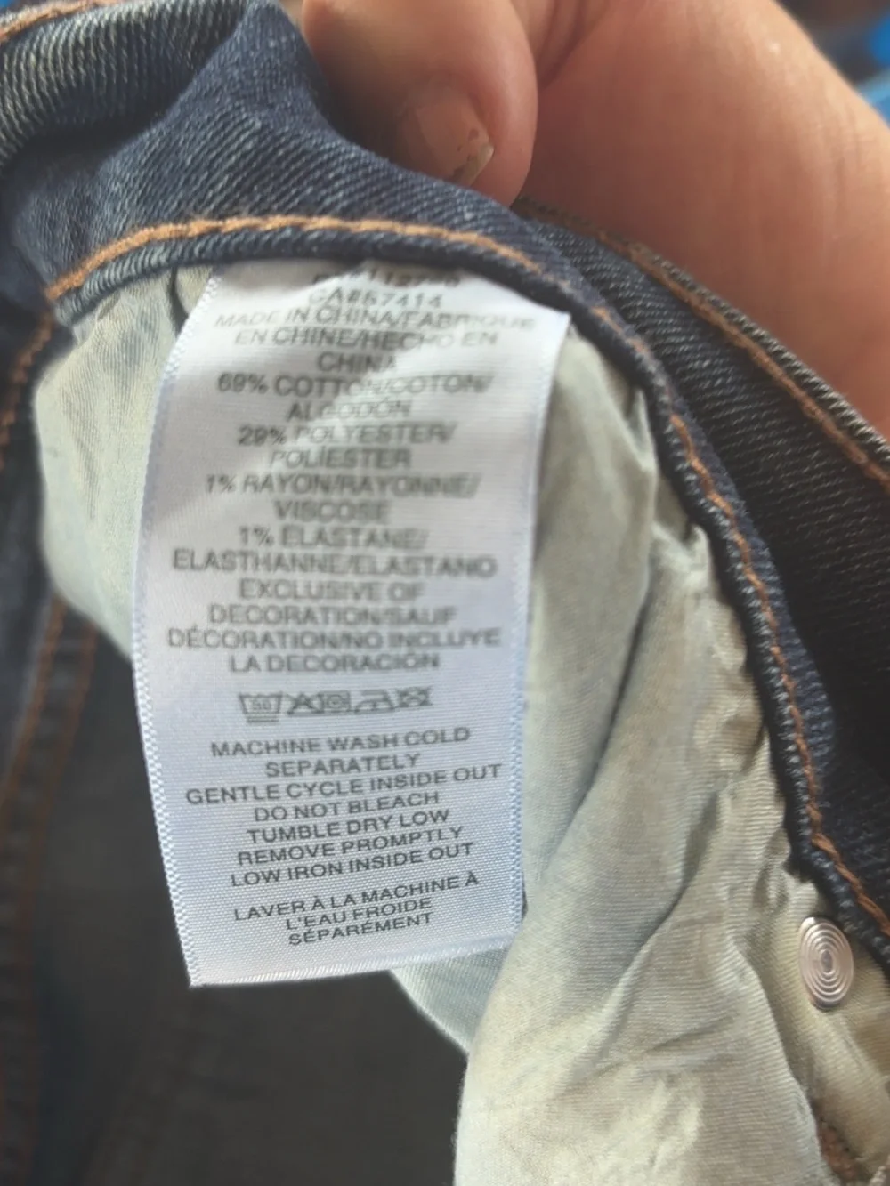 True Religion men’s Dark Blue Pocket-Accent Jeans